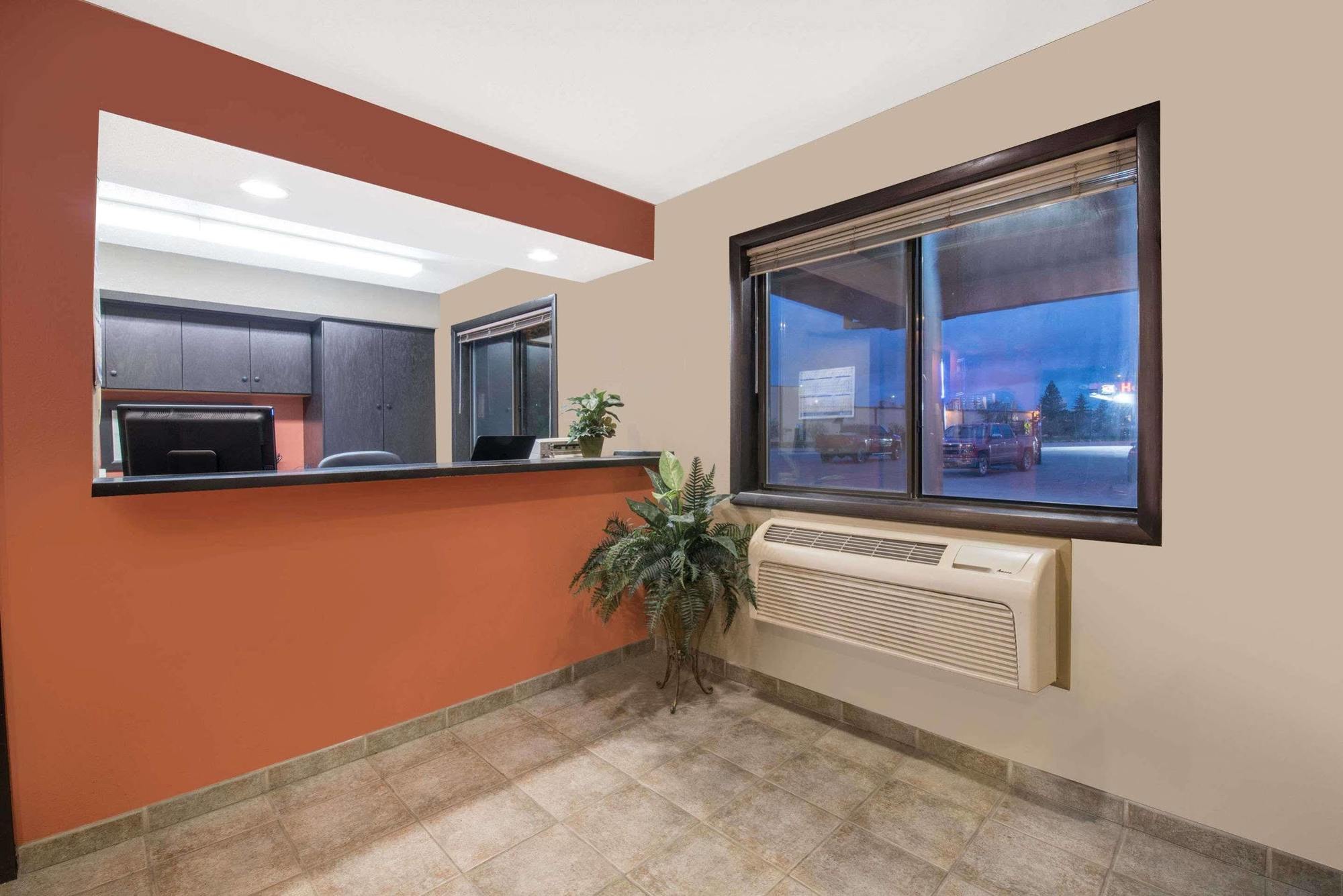Super 8 By Wyndham Warroad Exterior foto